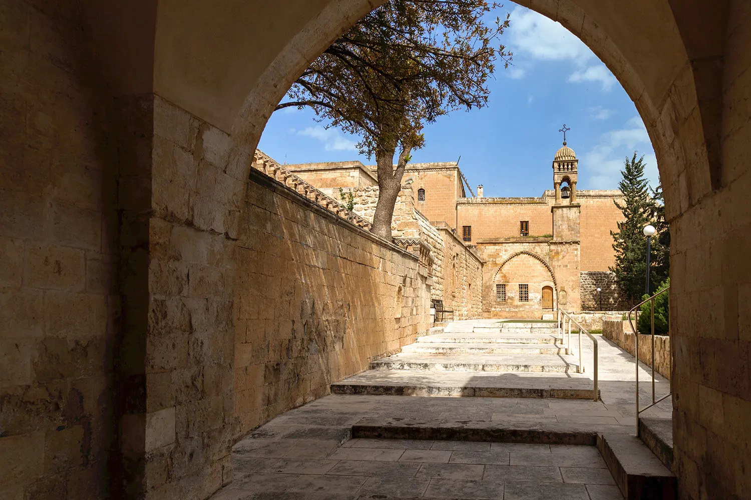 Arched passage leading to Mar Behnam Church