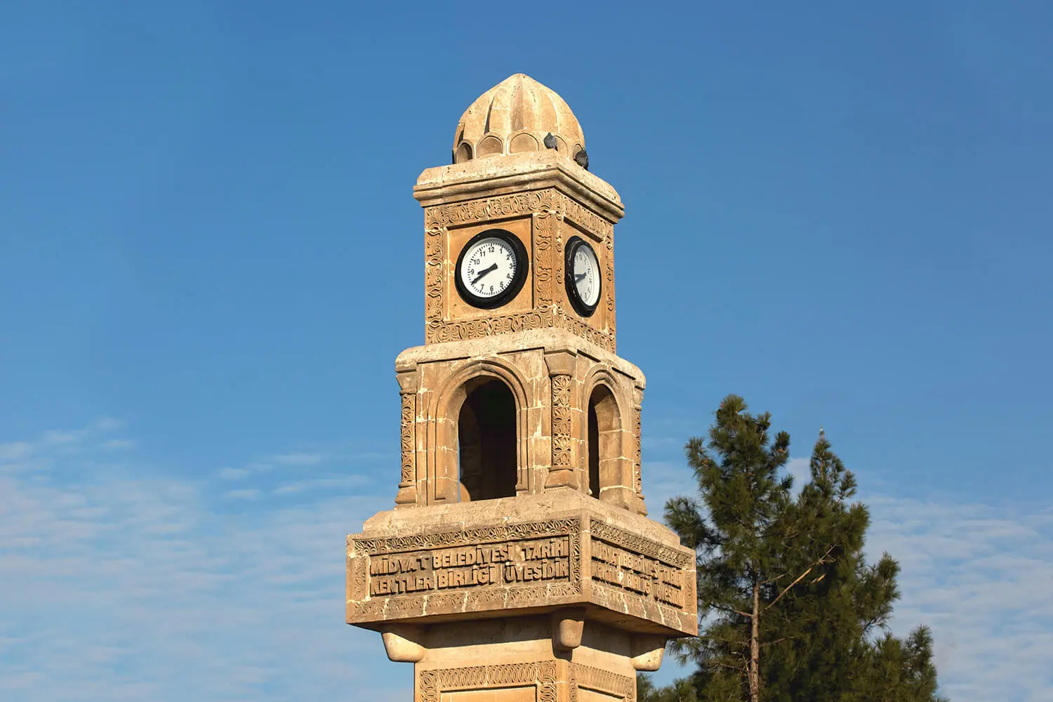 The clock tower in Midyat