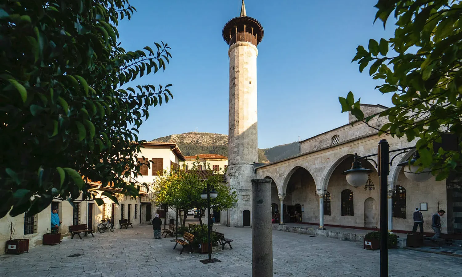 Courtyard and minaret of the Habib-i Neccar Mosque before the 2023 earthquake