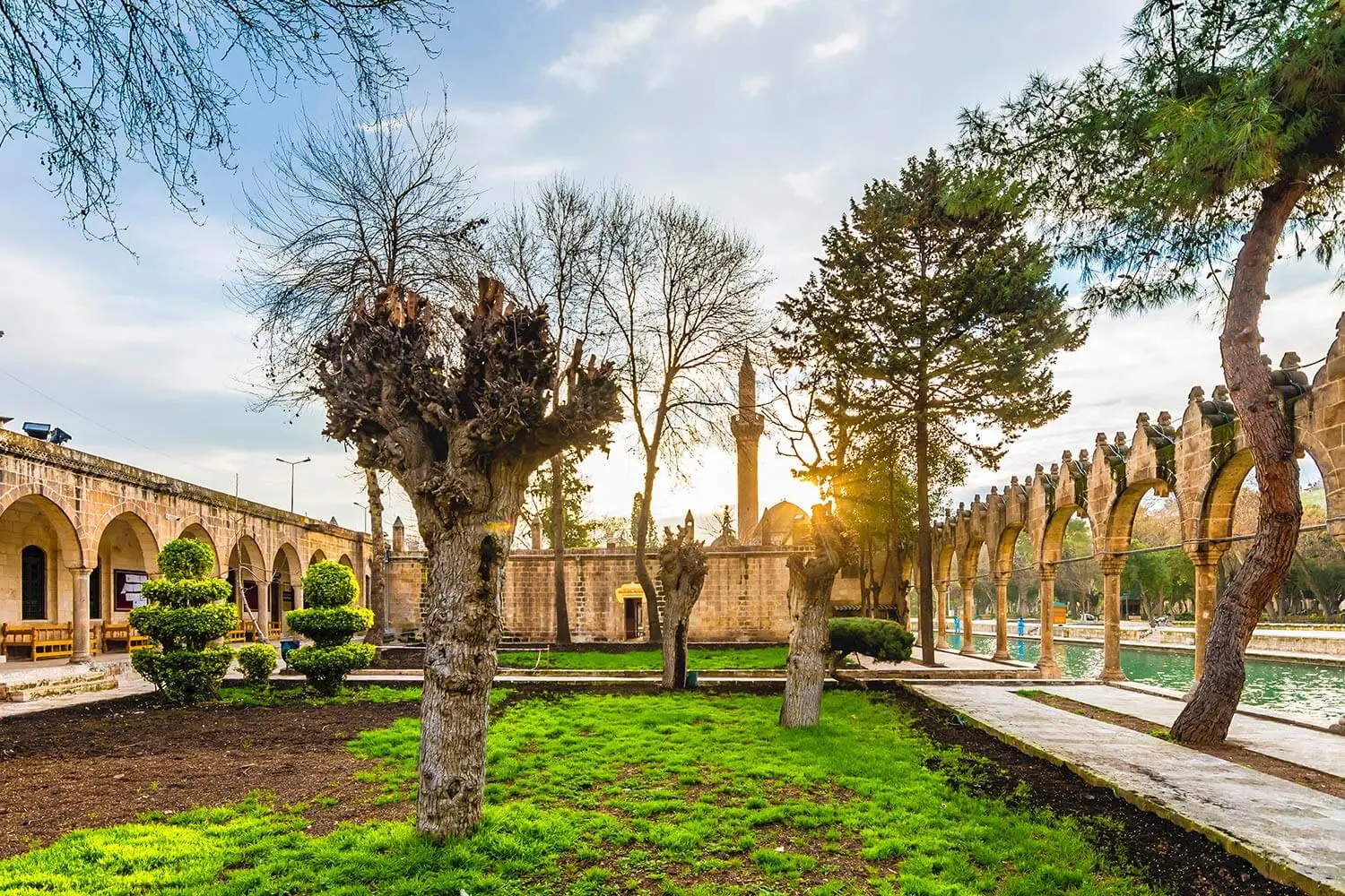 The gardens beside Ayn Zeliha Lake in Şanlıurfa