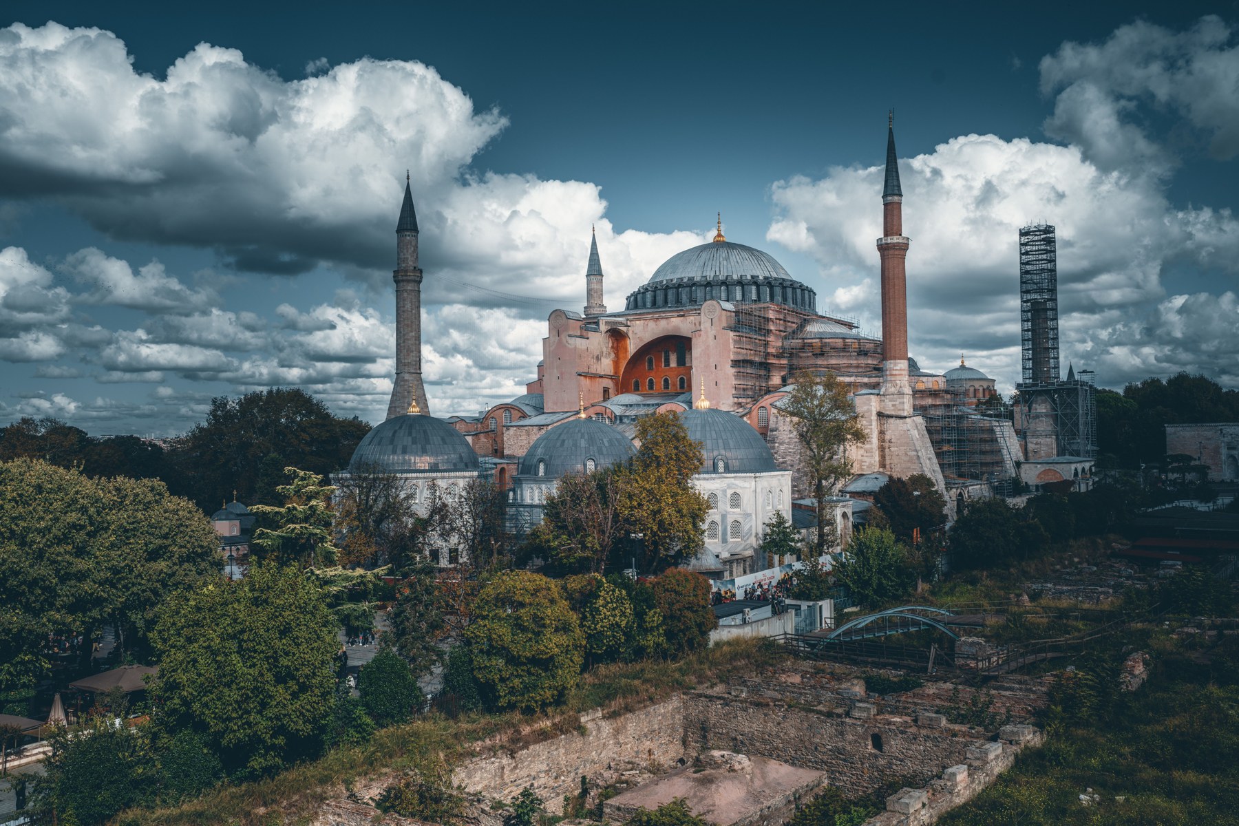 A breathtaking aerial view of Hagia Sophia under a dramatic sky in Istanbul, Türkiye