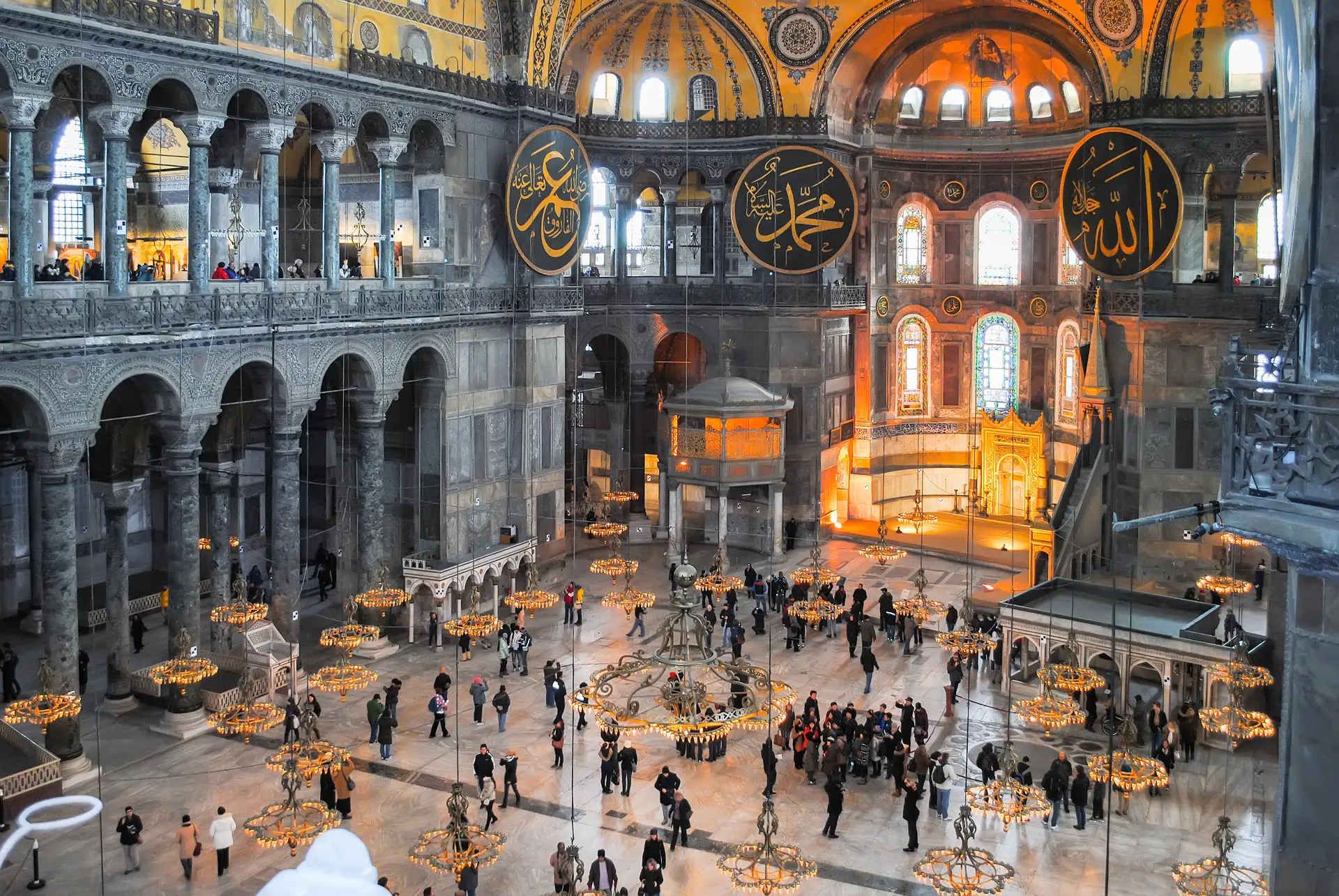 Inside Hagia Sophia: the main hall under the great dome